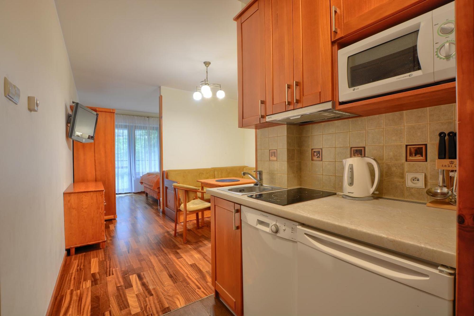 Apartamenty Na Pierwszym Pietrze กรินีซา ดรอยจ์ ภายนอก รูปภาพ